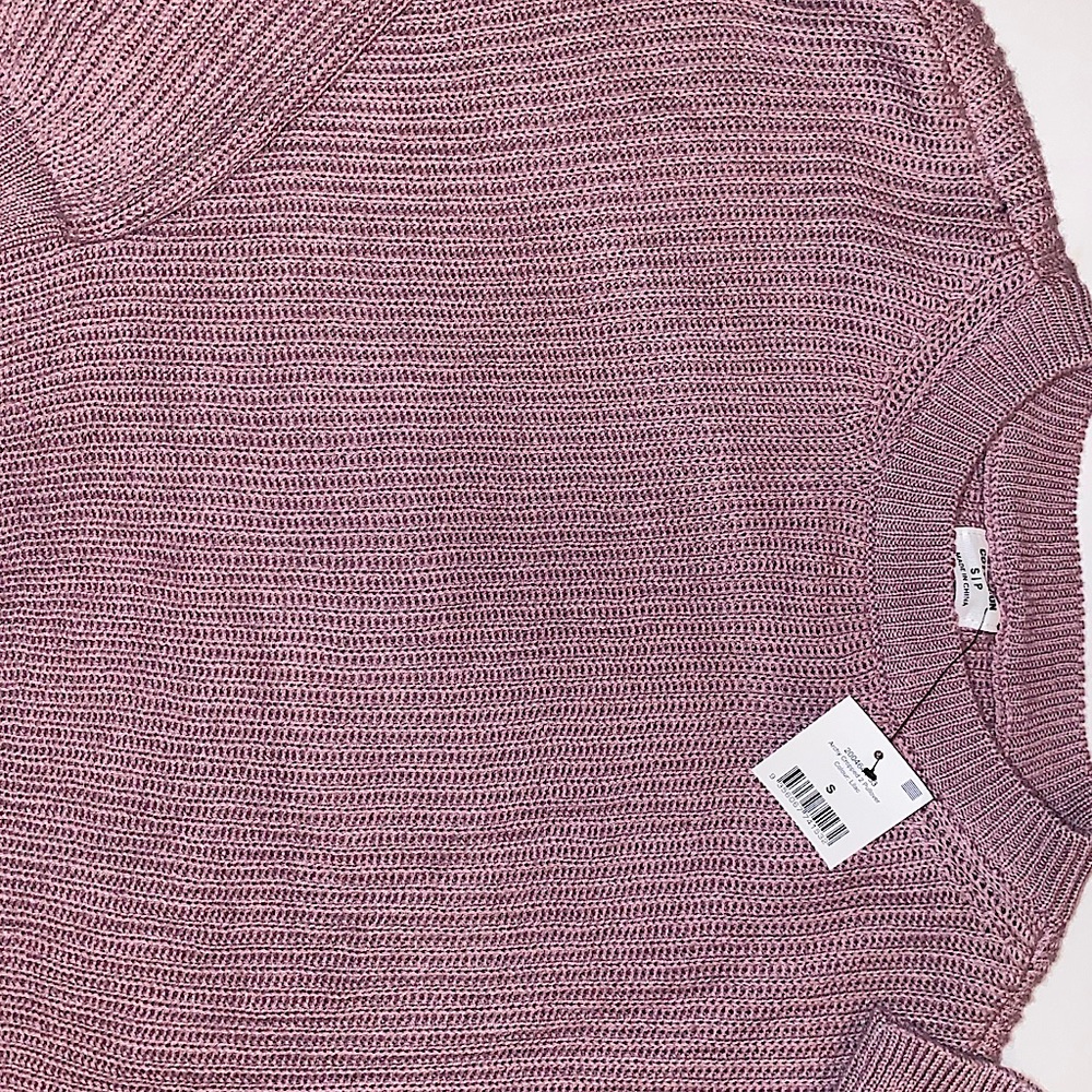 Long sleeve brand new women’s top